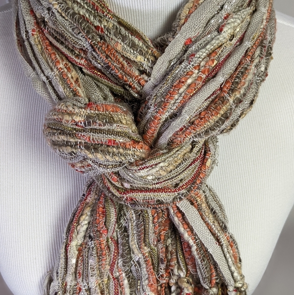 Fashion Scarf - Picture 2 of 4